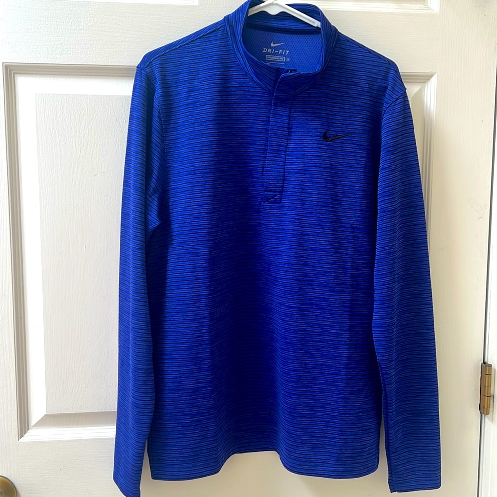 Nike golf shirt men’s medium